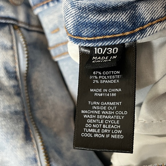 FRYE High Rise Light Denim Vintage Style Straight Leg Mom Jeans Sz 10 - Picture 7 of 16